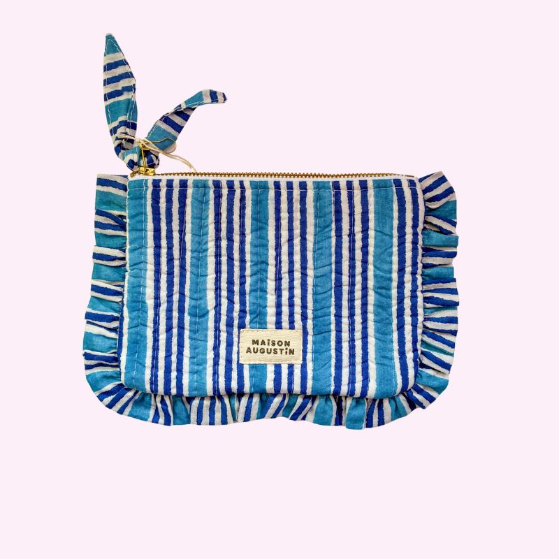 Petite pochette en tissu rayures bleues pour transporter maquillage ou papiers
