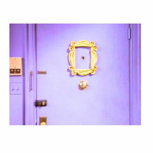 FRIENDS Le cadre de Monica – Image 3